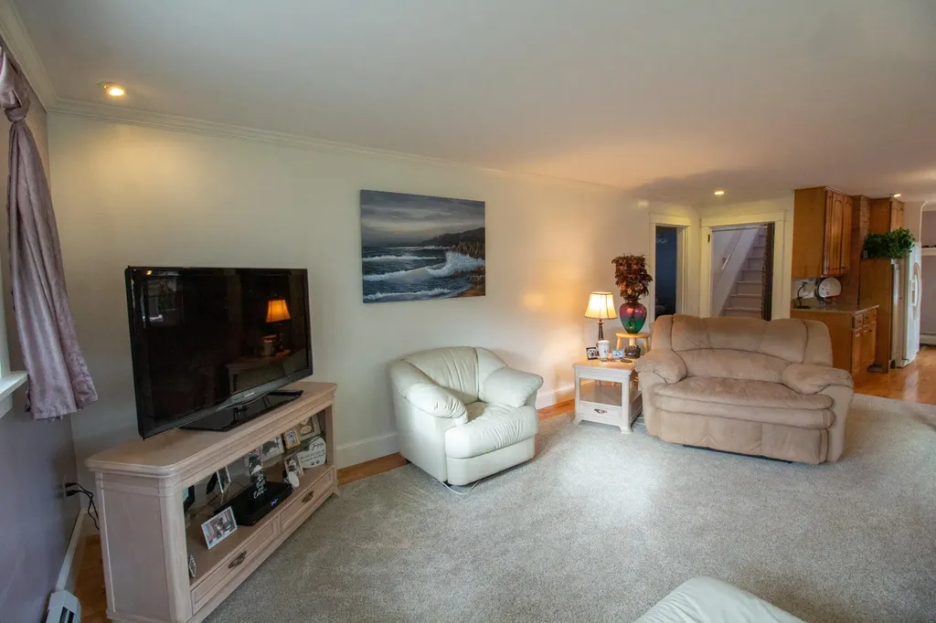 295 Maple Street Bangor ME 04401