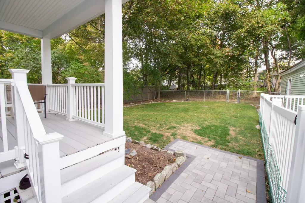 295 Maple Street Bangor ME 04401