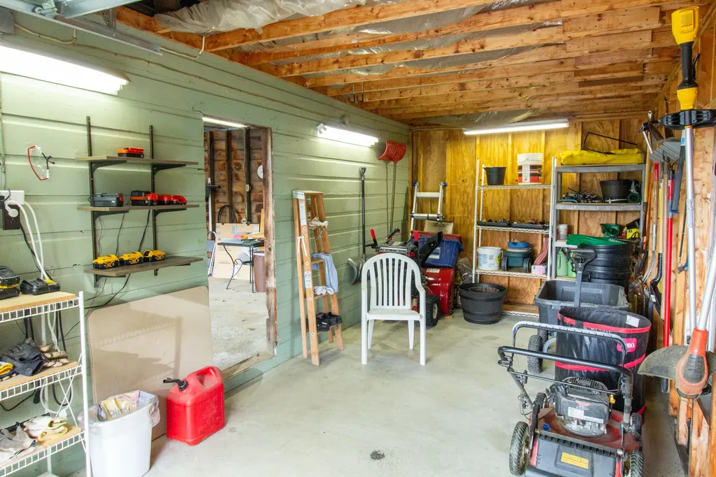 295 Maple Street Bangor ME 04401