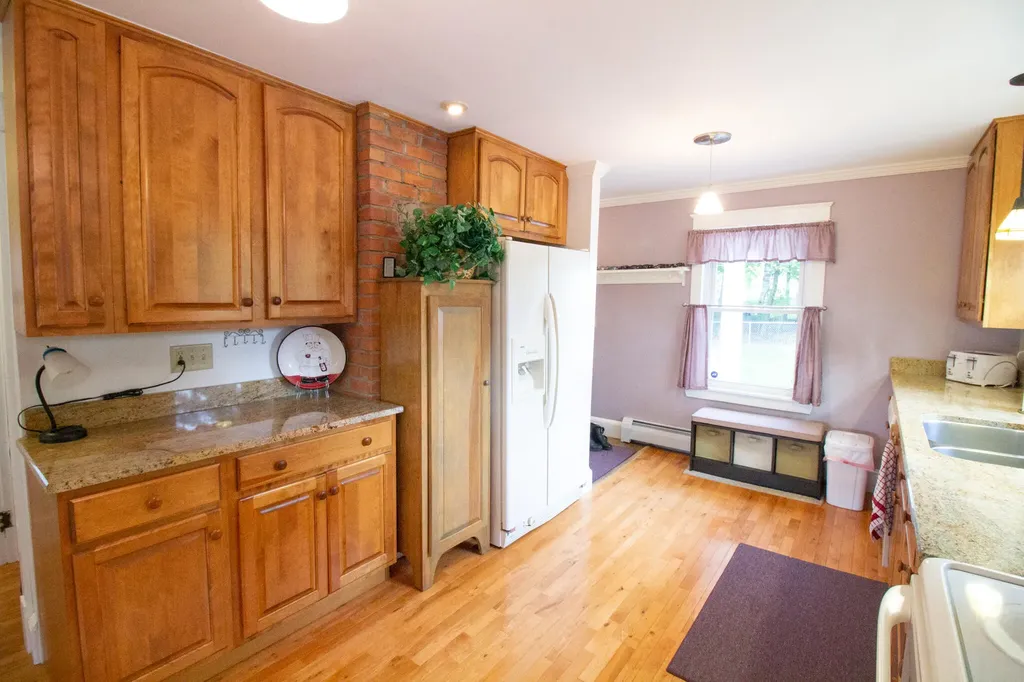 295 Maple Street Bangor ME 04401