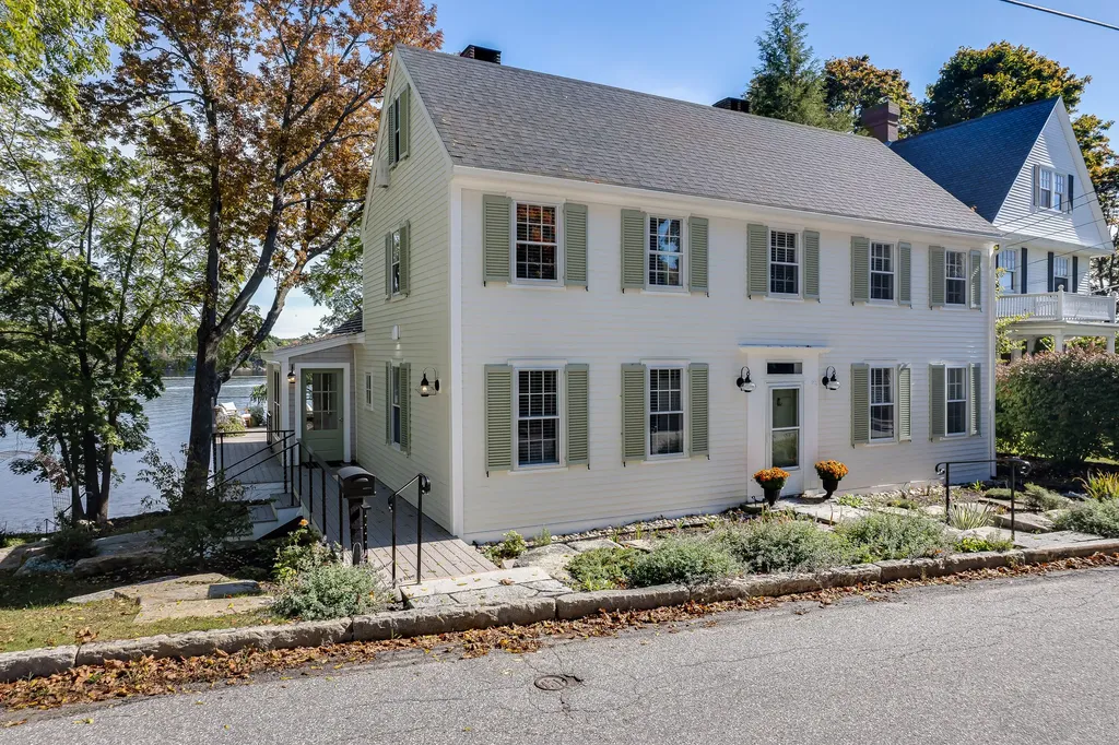 329 Front Street Bath ME 04530
