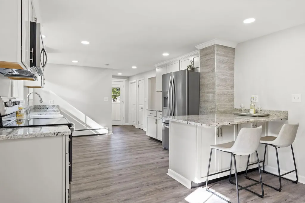 65 Smith Street Auburn ME 04210