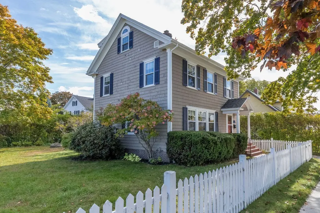 37 Caldwell Street Portland ME 04103