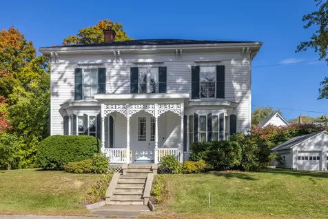 33 Hyler Street Thomaston ME 04861