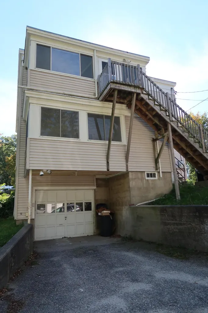 116 Fifth Street Auburn ME 04210