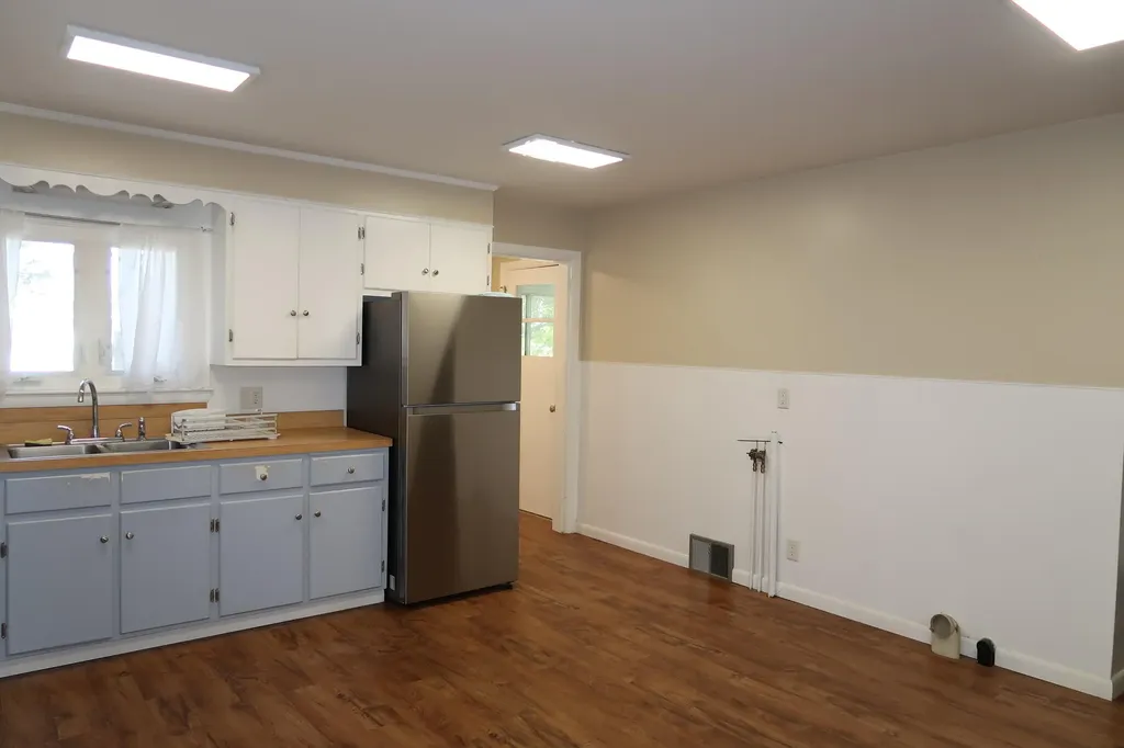 116 Fifth Street Auburn ME 04210