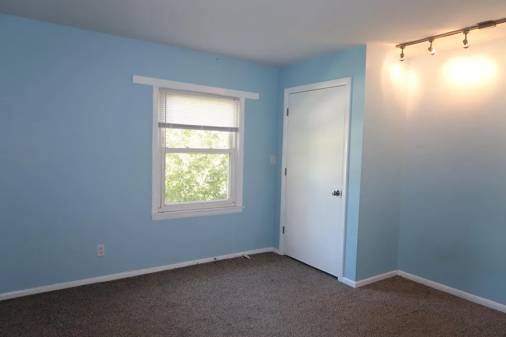 116 Fifth Street Auburn ME 04210
