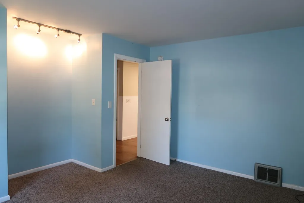 116 Fifth Street Auburn ME 04210