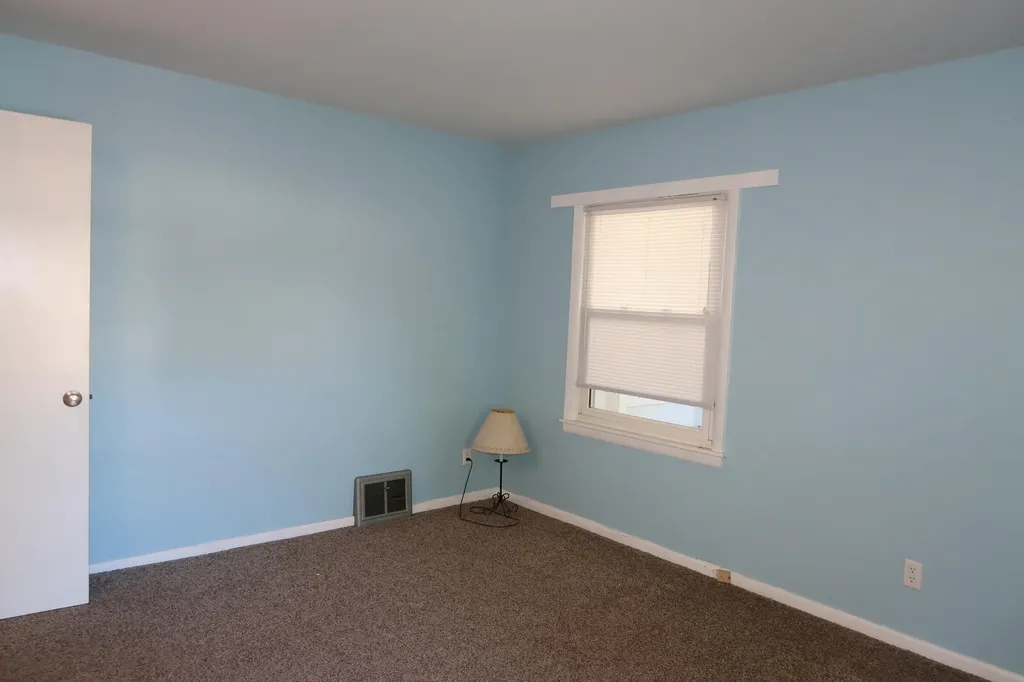 116 Fifth Street Auburn ME 04210