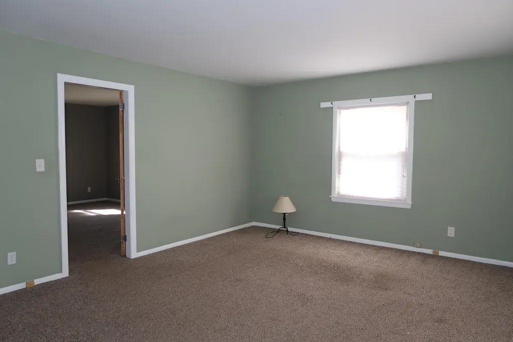 116 Fifth Street Auburn ME 04210