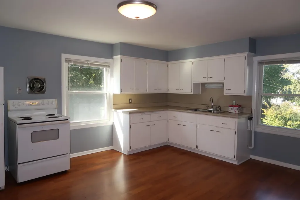 116 Fifth Street Auburn ME 04210