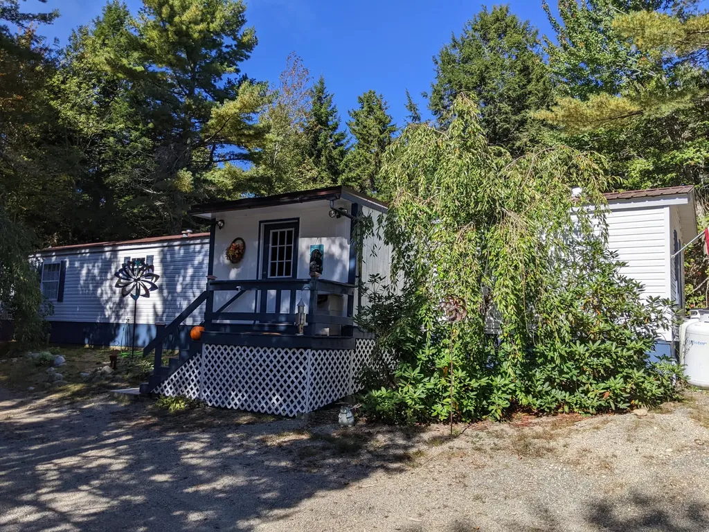 91 NE Cove Way Ellsworth ME 04605
