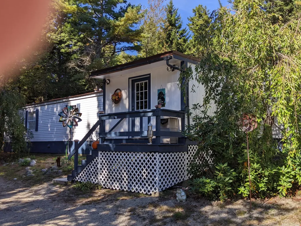 91 NE Cove Way Ellsworth ME 04605