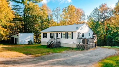 12 Heather Road New Portland ME 04961