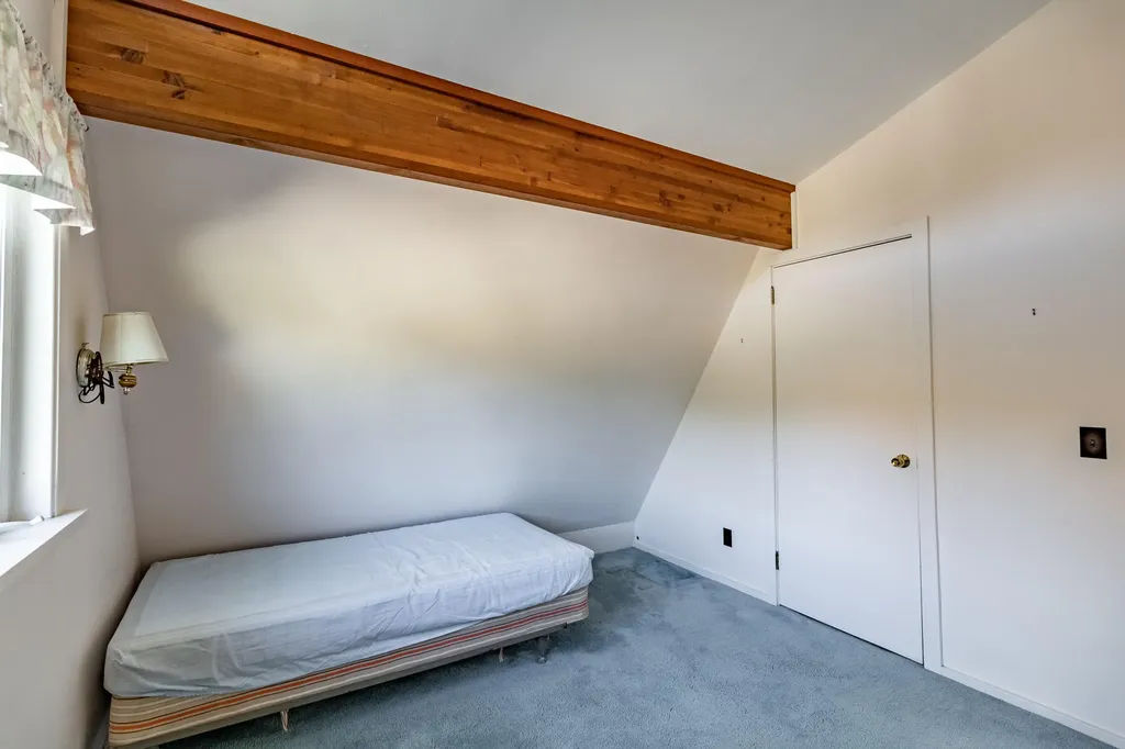 49 Keay Road Bowdoin ME 04287