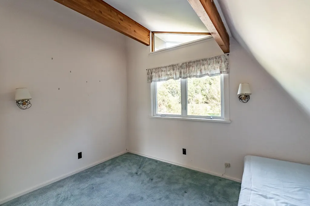 49 Keay Road Bowdoin ME 04287