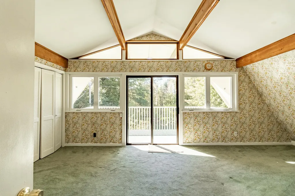 49 Keay Road Bowdoin ME 04287