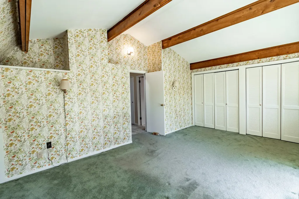 49 Keay Road Bowdoin ME 04287