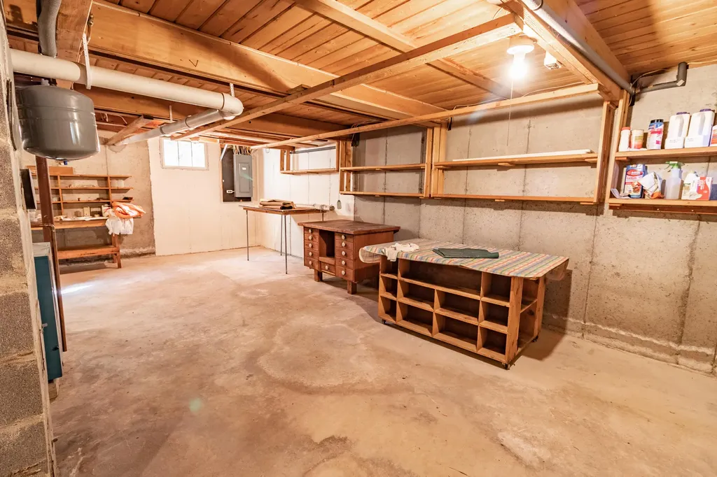 49 Keay Road Bowdoin ME 04287