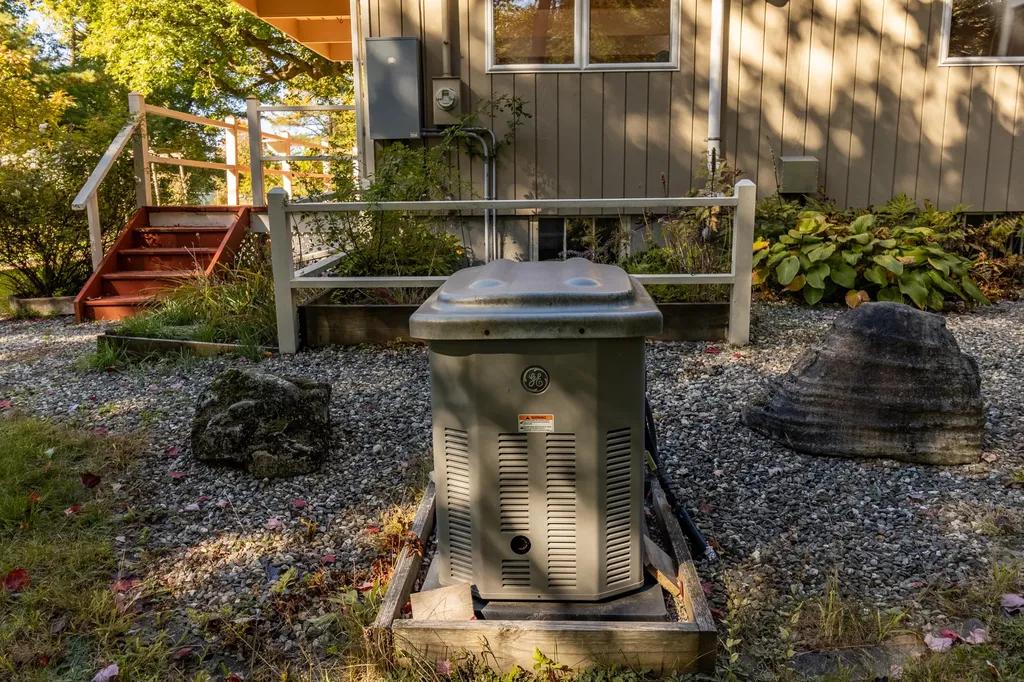 49 Keay Road Bowdoin ME 04287