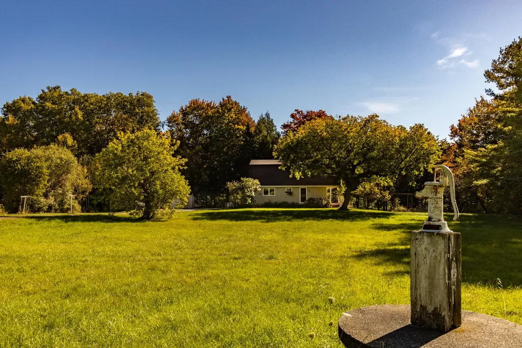 49 Keay Road Bowdoin ME 04287
