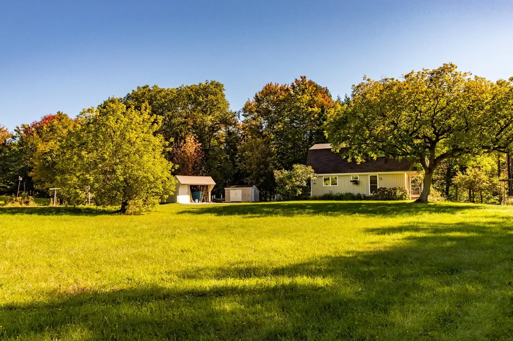 49 Keay Road Bowdoin ME 04287