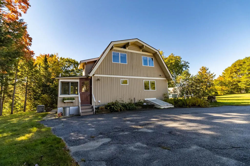 49 Keay Road Bowdoin ME 04287