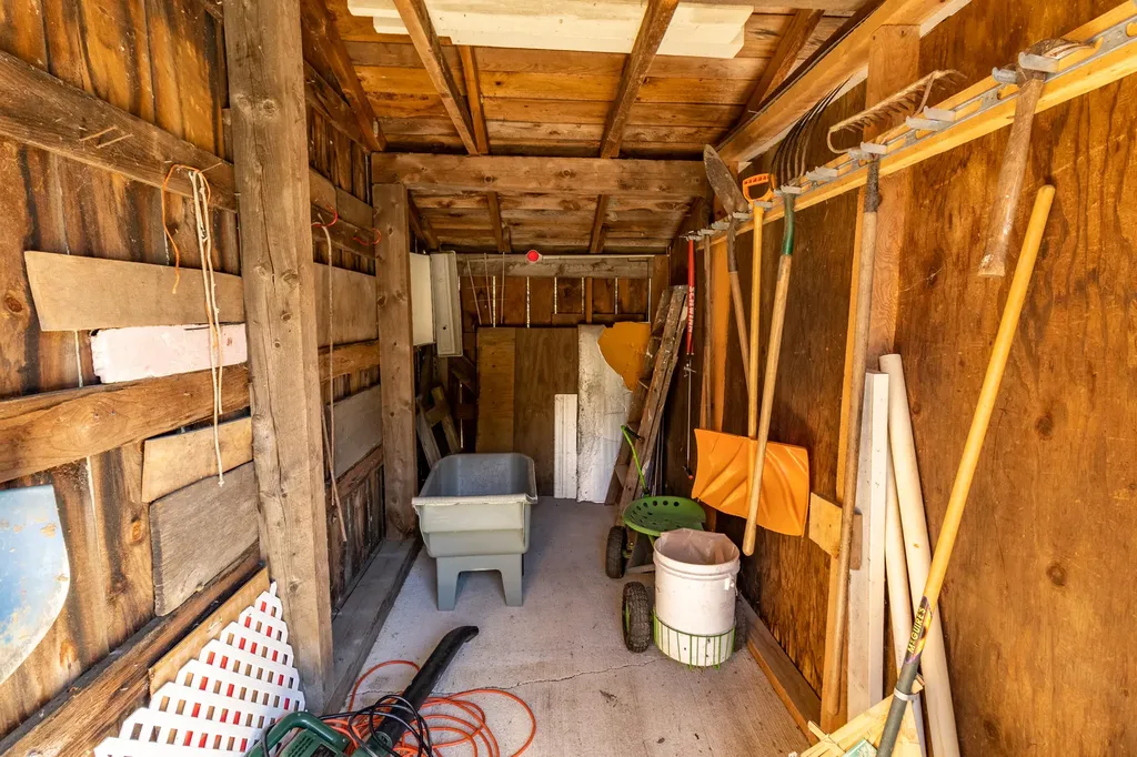 49 Keay Road Bowdoin ME 04287