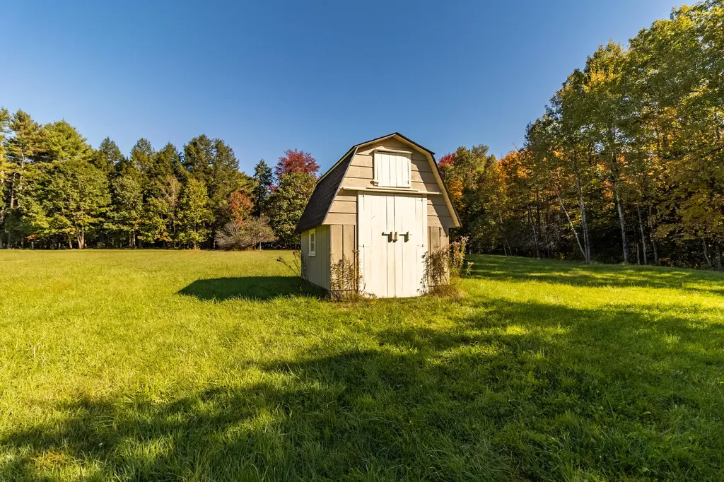 49 Keay Road Bowdoin ME 04287