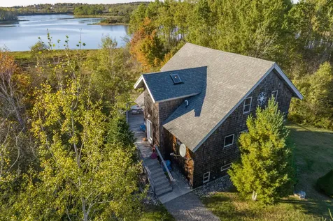 13 Alexander Avenue Jonesport ME 04649
