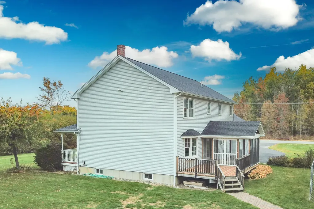 101 Roderick Road Winslow ME 04901
