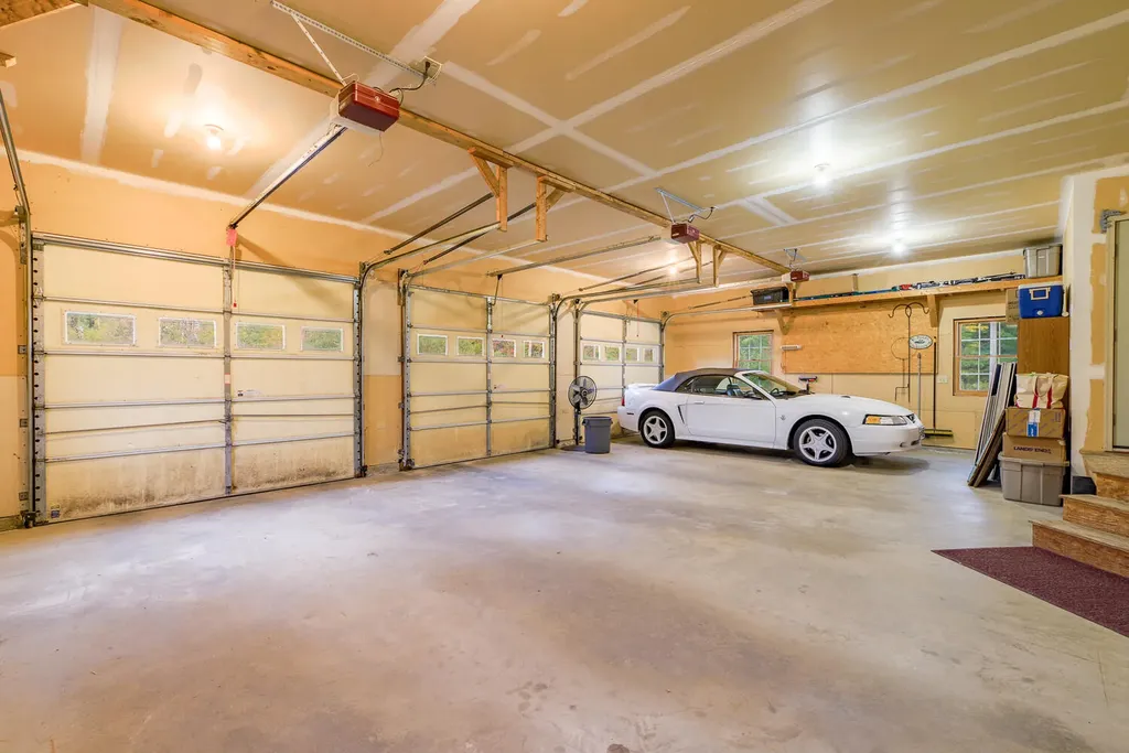 101 Roderick Road Winslow ME 04901