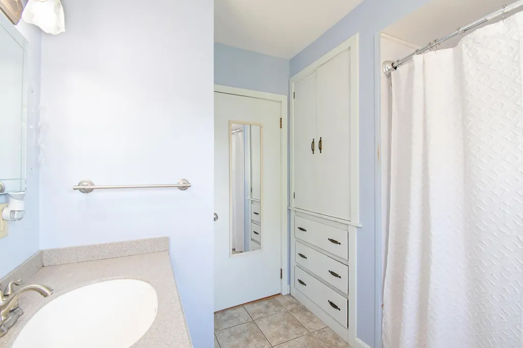 25 Turgeon Street Lewiston ME 04240