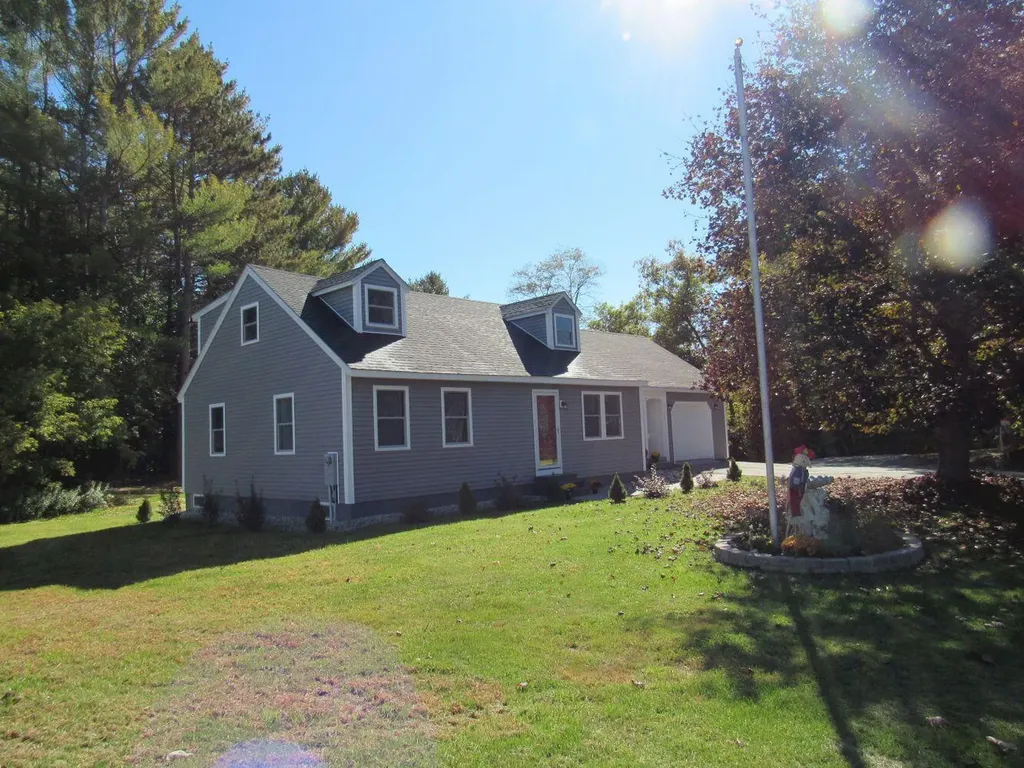 36 Spruce Street Madison ME 04950