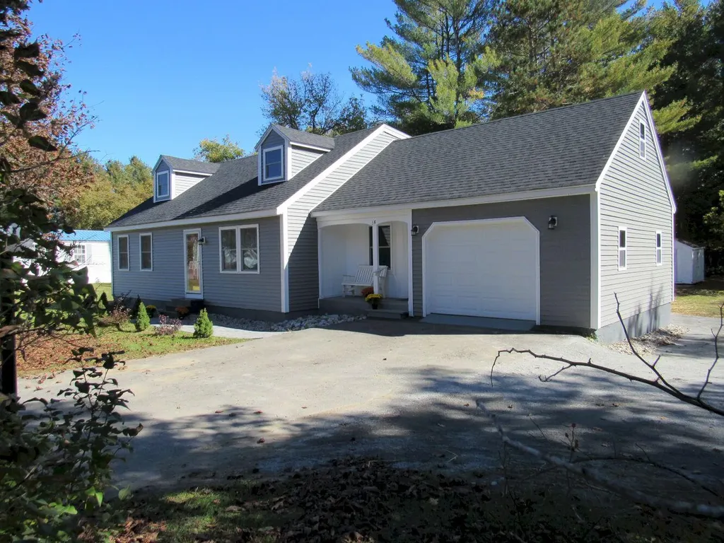 36 Spruce Street Madison ME 04950
