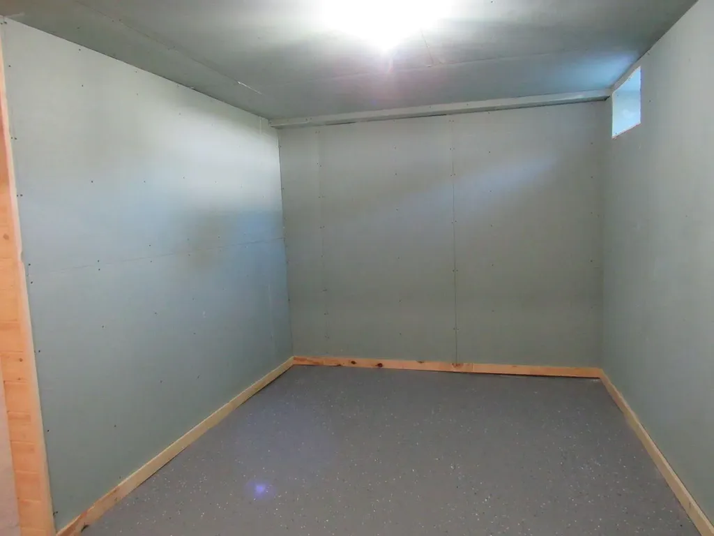 36 Spruce Street Madison ME 04950