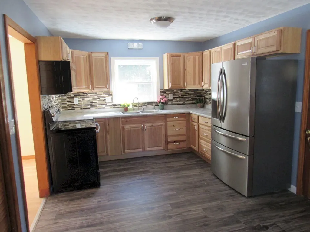 36 Spruce Street Madison ME 04950