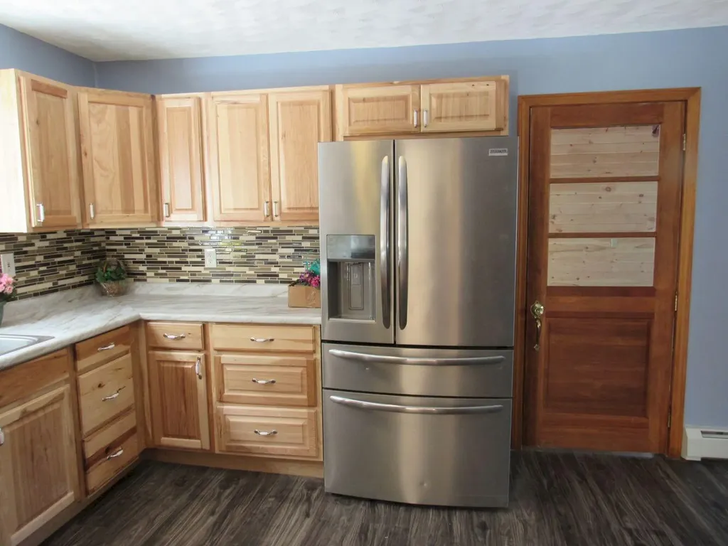 36 Spruce Street Madison ME 04950