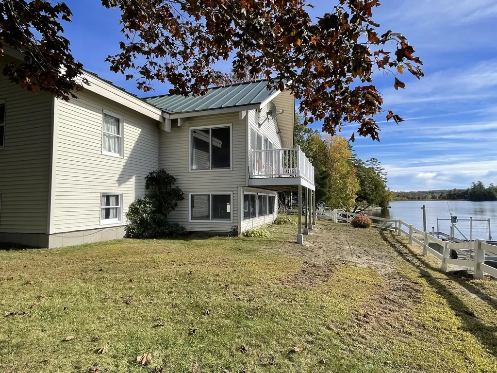 104 Iris Lane Sidney ME 04330