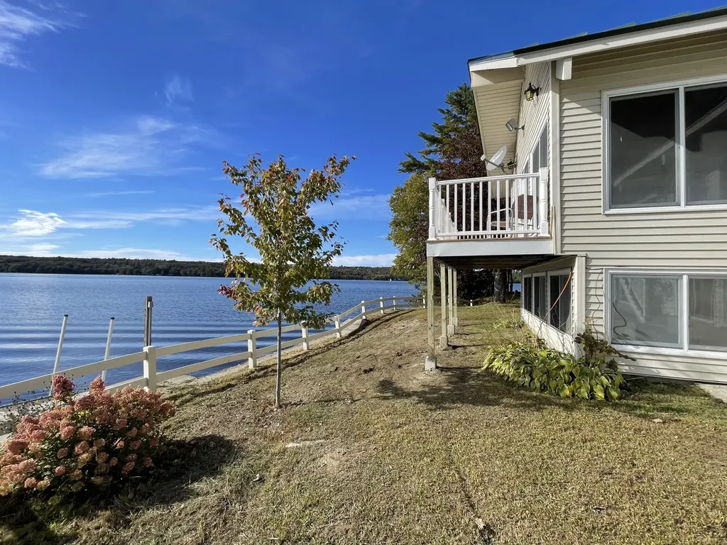 104 Iris Lane Sidney ME 04330
