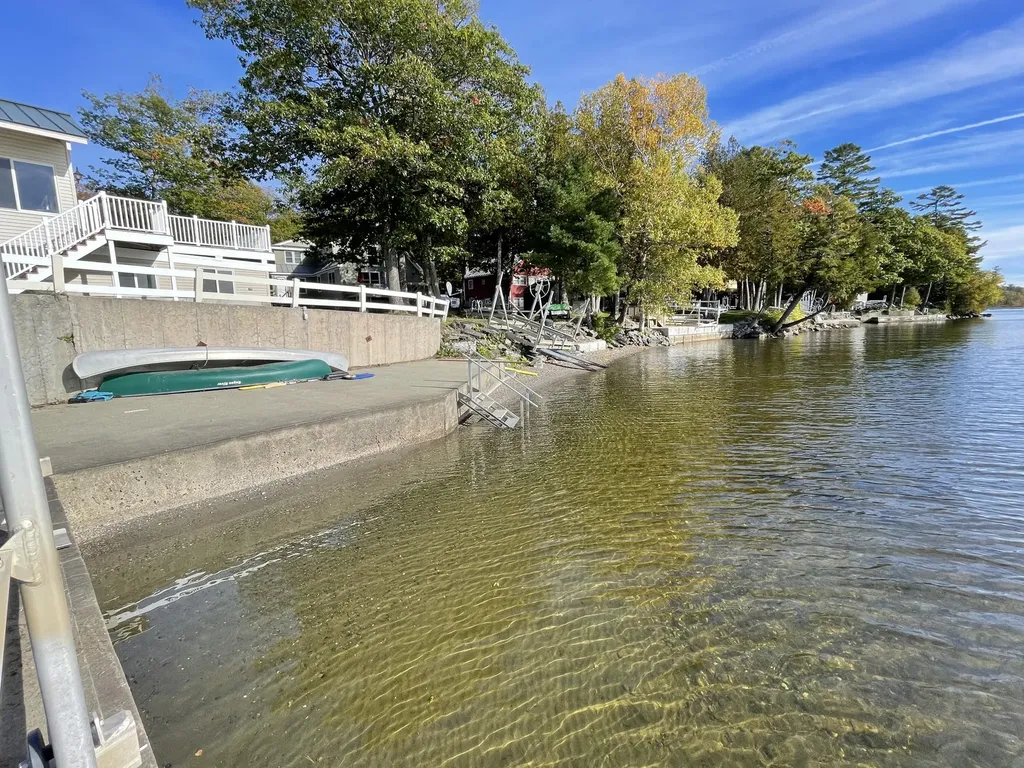 104 Iris Lane Sidney ME 04330