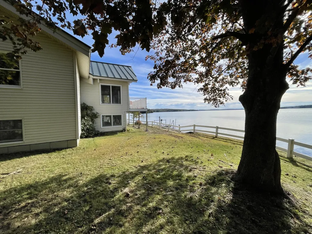 104 Iris Lane Sidney ME 04330