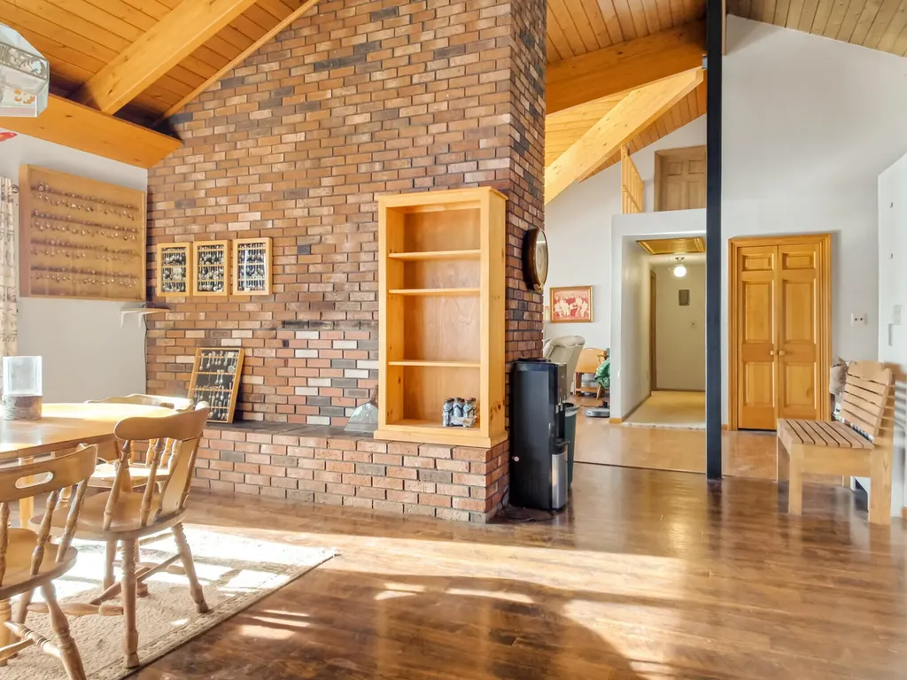 104 Iris Lane Sidney ME 04330