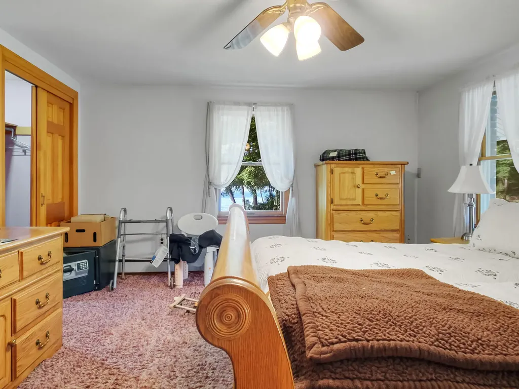 104 Iris Lane Sidney ME 04330