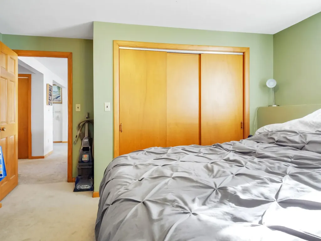 104 Iris Lane Sidney ME 04330