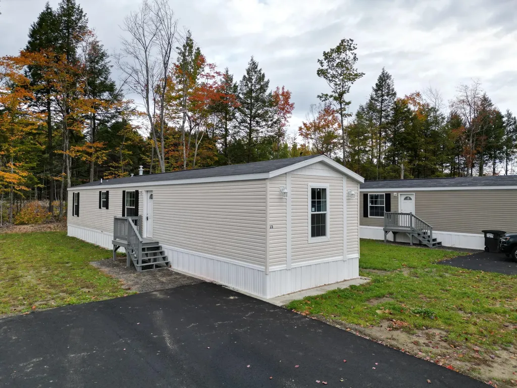 15 Abbey Lane Waterville ME 04901
