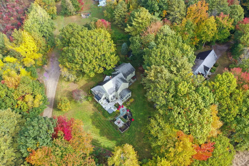 23 Thomas Drive Scarborough ME 04074