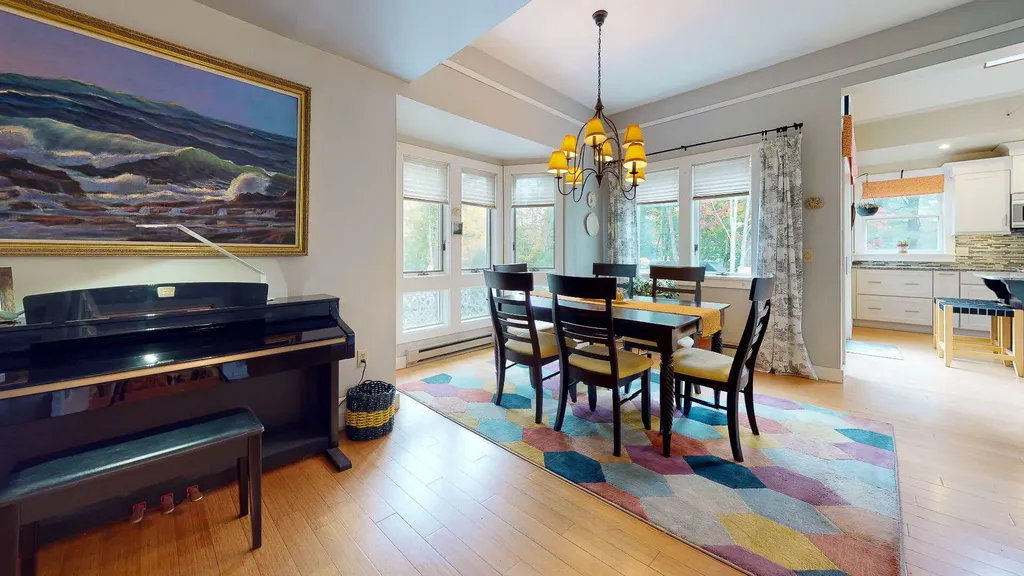 23 Thomas Drive Scarborough ME 04074