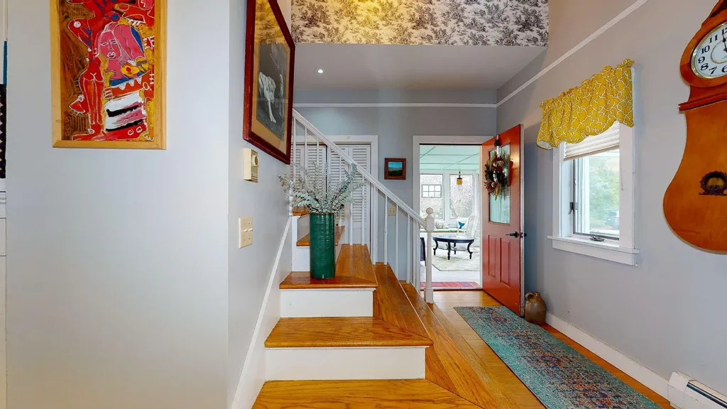 23 Thomas Drive Scarborough ME 04074