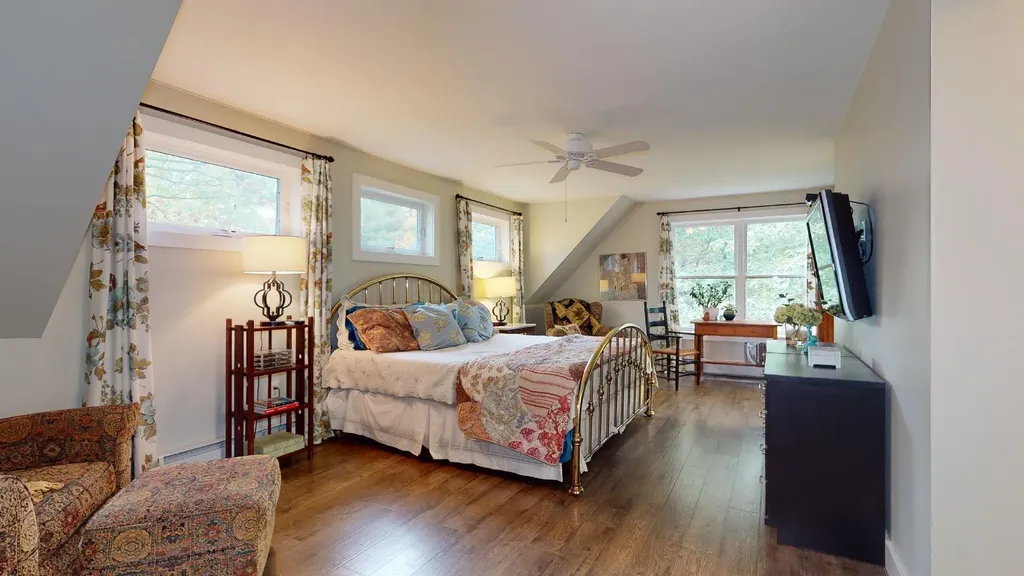 23 Thomas Drive Scarborough ME 04074
